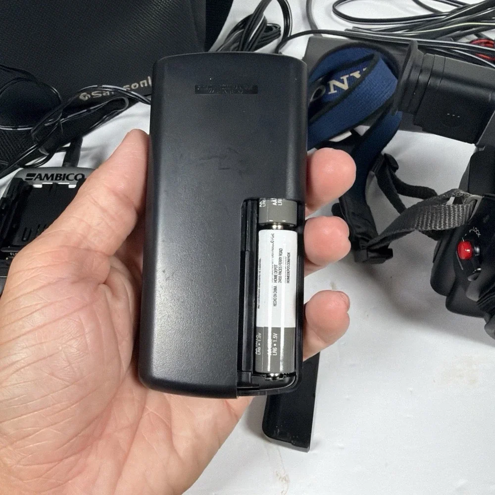 Sony Handycam DCR-TRV103 Digital8 Hi8 Camcorder w/Power Adapter,Battery & Extras